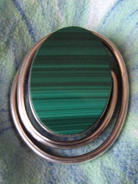 Vintage sterling silver brooch or pendant with green stone